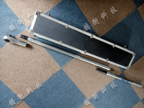 數(shù)顯扭力扳手