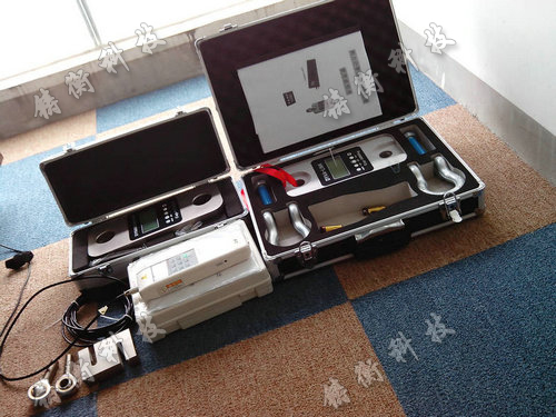 數(shù)顯推拉力計圖片